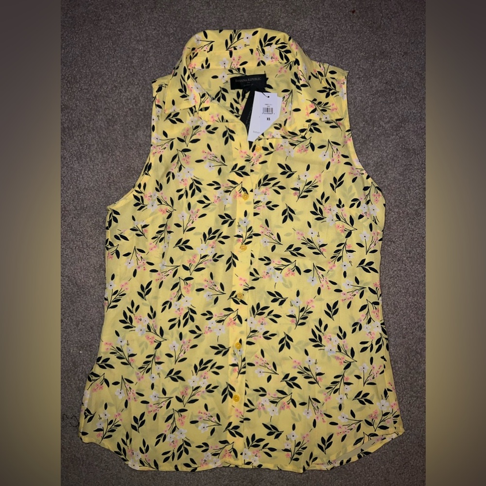 Floral Yellow Sleeveless Blouse